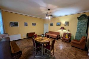 квартира по адресу Глубокая ул., 25