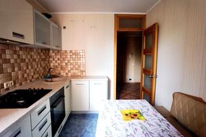 квартира за адресою Чернишевська вул., 85