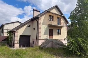 будинок за адресою Київська