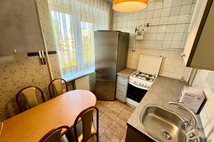 квартира за адресою Писаржевського вул., 8-А