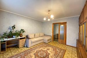 квартира за адресою Квартальна вулиц вул. (Гладкова), 33