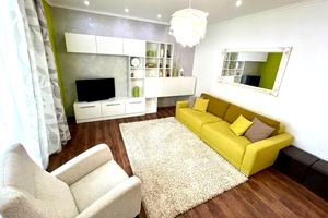квартира за адресою Івана Кавалерідзе вул., 5