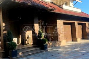 будинок за адресою с. Романків, Соснова вул.