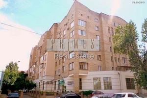 комерційна за адресою Оболонська вул., 12