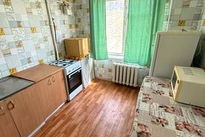 квартира за адресою Добровольців пров., 6