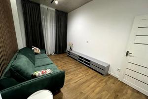 квартира за адресою Крута вул., 12