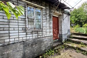 дом по адресу Євгена Сверстюка ул. (Тарасова)