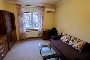 квартира по адресу Квитки-Основьяненко ул., 18