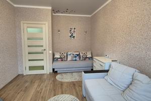 квартира за адресою Центральна вул. (Мічуріна), 2а