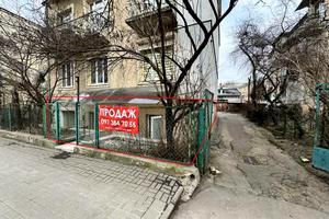 комерційна за адресою Ярослава Пастернака вул., 4