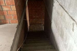 комерційна за адресою Шолуденка вул., 30