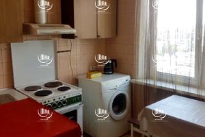 квартира за адресою Валентинівська вул. (Блюхера), 21б