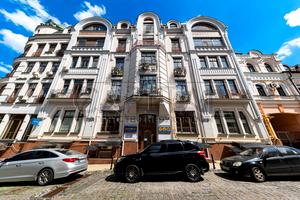 коммерческая по адресу Воздвиженская ул., 48