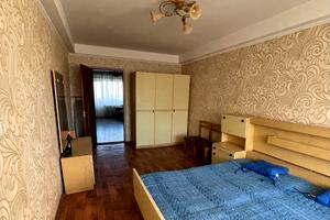квартира за адресою Чарівна вул., 48
