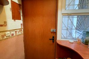 комерційна за адресою Велика Арнаутська вул., 18