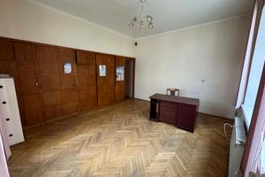 комерційна за адресою Тараса Шевченка вул., 20