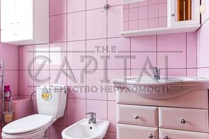дом по адресу Броварський