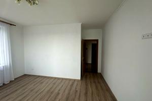 квартира за адресою Крайна вул., 14