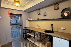 коммерческая по адресу Володимира Винниченка ул. (Юрія Коцюбинського), 7