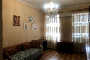 квартира за адресою Отамана Головатого вул., 6