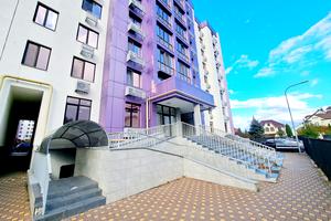 комерційна за адресою Садова вул., 1-В к1