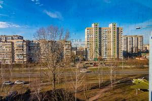 комерційна за адресою Миколи Закревського вул., 22