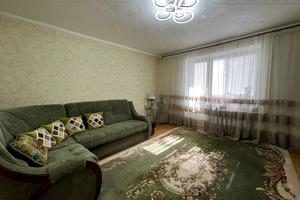 квартира за адресою Івана Миколайчука вул., 18