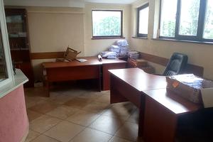 комерційна за адресою В'ячеслава Чорновола вул., 25