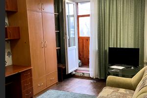 квартира за адресою Ахсарова вул., 13
