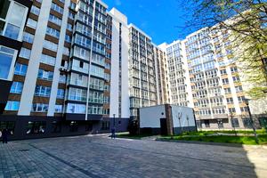 квартира за адресою Профсоюзна вул., 9-А