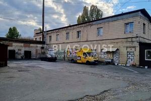 комерційна за адресою Малинська вул., 1