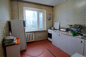 квартира за адресою вул. Озерна, 15