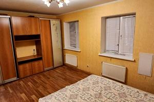 будинок за адресою смт. Клавдієво-Тарасове, Миколи Матвієнка, 3