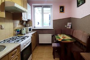 квартира за адресою с. Гряда, Лесі Українки, 2