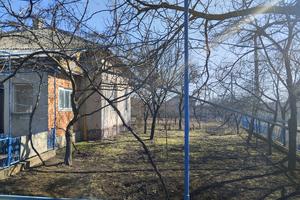 дом по адресу Шкільна