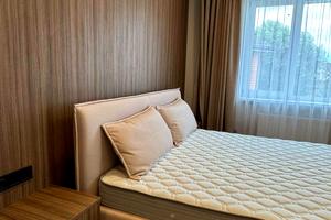 будинок за адресою Центральна вул., 75
