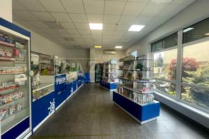 комерційна за адресою Практична вул., 2