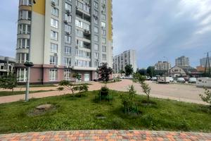 коммерческая по адресу Киев, Каховская ул., 56