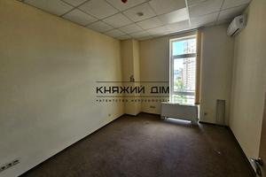 коммерческая по адресу Антоновича ул. (Горького), 33В