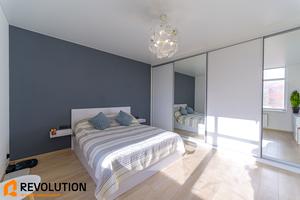 квартира за адресою Сім'ї Кульженків вул. (Петра Дегтяренка), 31-Б