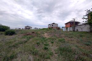 участок по адресу Кінноспортивна