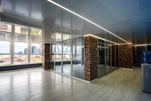 комерційна за адресою Миколи Бажана просп., 1Б