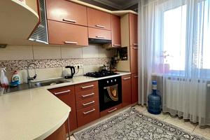 квартира за адресою Гната Хоткевича вул., 75А