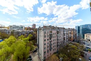 комерційна за адресою Кловський узвіз (Кловський), 7a