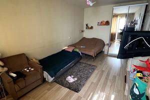 квартира за адресою Космонавтів вул., 18