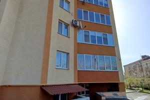 комерційна за адресою вул. Ясна, 7б