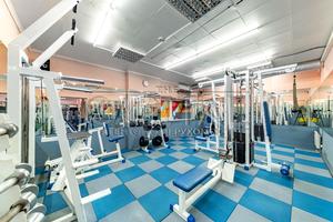 комерційна за адресою Київ, Юрія Литвинського вул. (Російська), 64