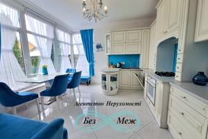 будинок за адресою Харківська вул., 4