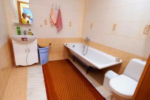 будинок за адресою Паустовского, 123
