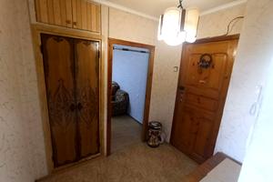 квартира за адресою Нескорених вул. (Героїв Праці), 4